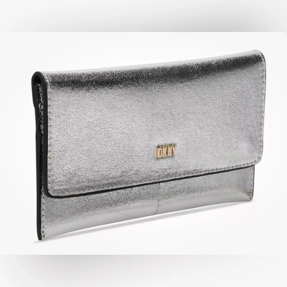 DKNY Silver Lumen 3 piece set, gift box, wallet, card holder, earbud case New
